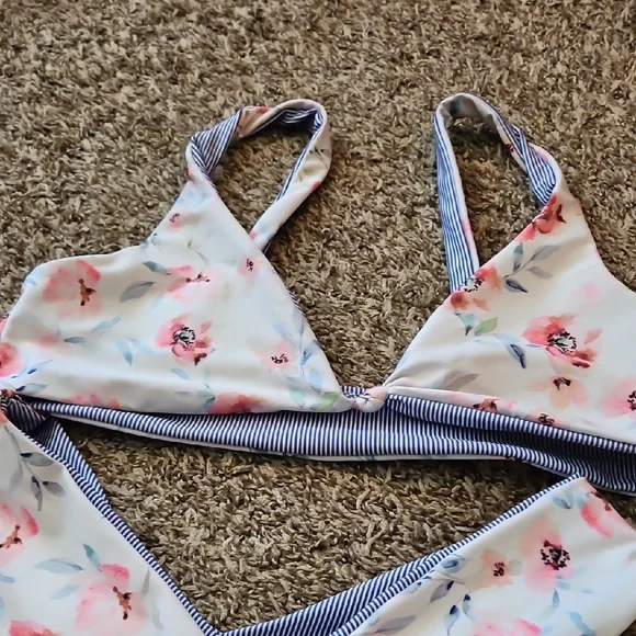 Skatie Striped and Floral Bikini Set - Picture 4 of 4
